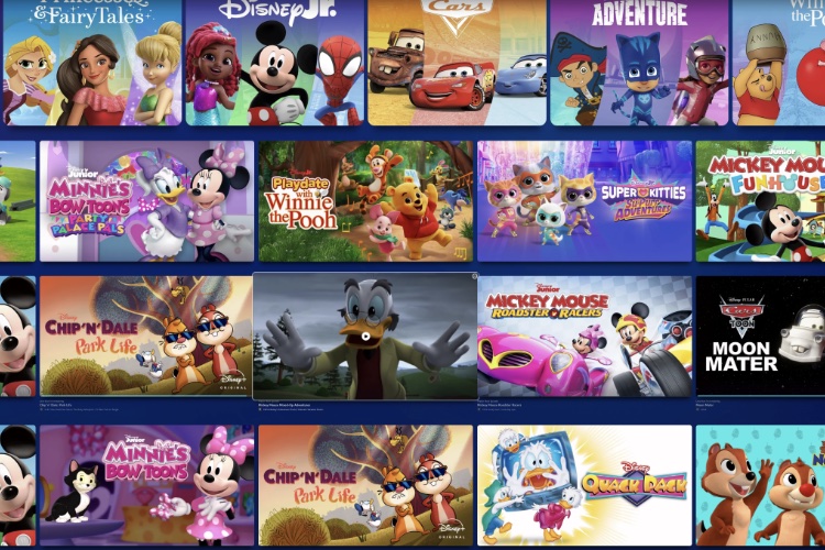 ディズニープラスのトップ画面